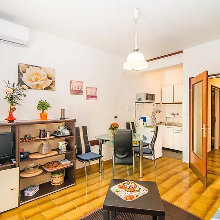 Natalia Kadum Апартаменты *